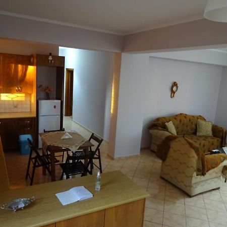 Blerina'S House Apartment Sarande Ngoại thất bức ảnh