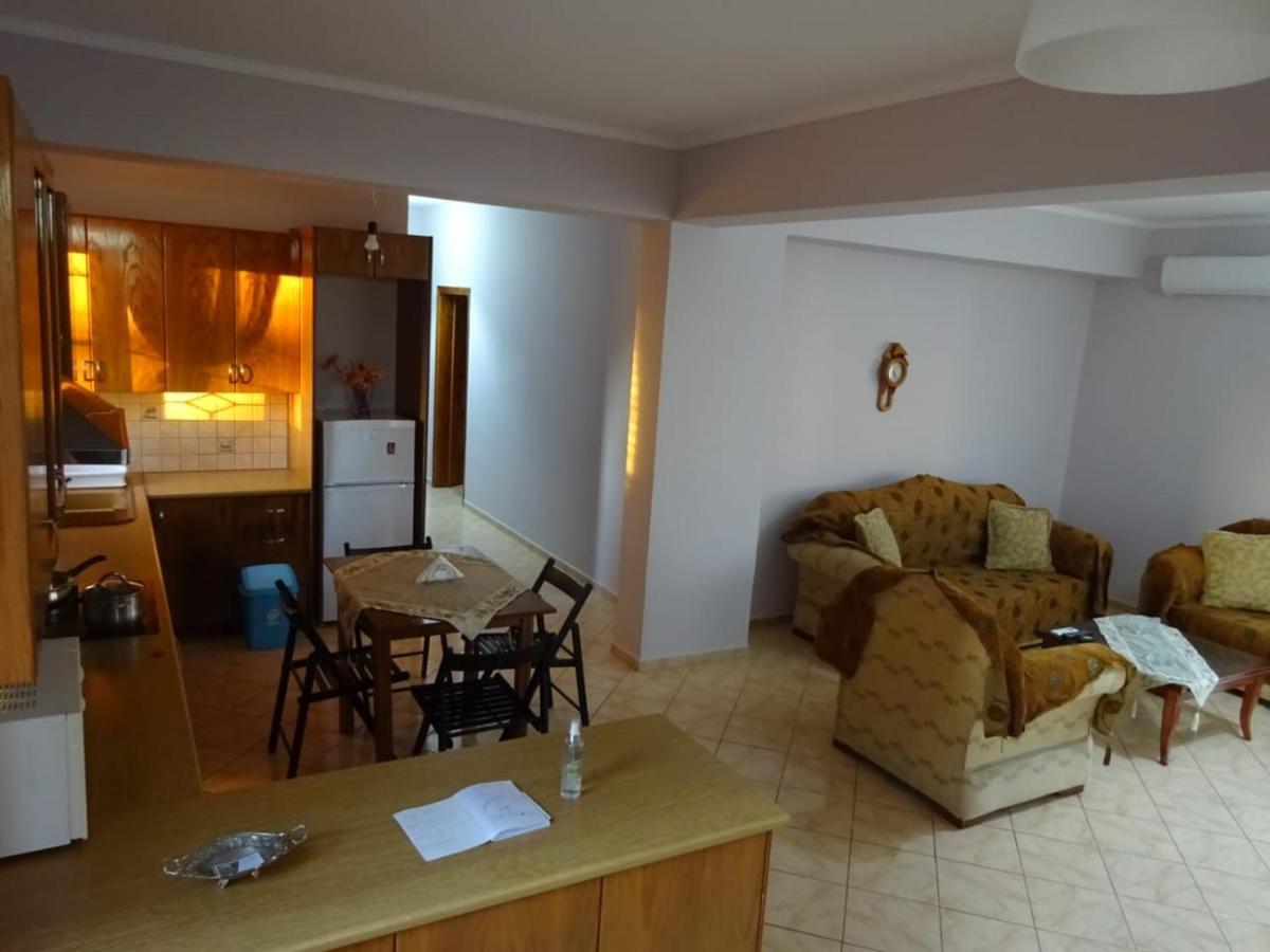 Blerina'S House Apartment Sarande Ngoại thất bức ảnh